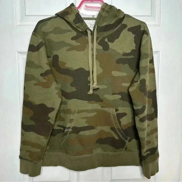J. Crew  Vintage Fleece Camo Hoodie Size Medium - Picture 1 of 16